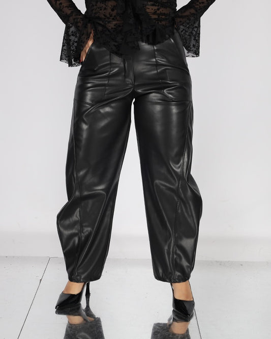 Pantalone Class